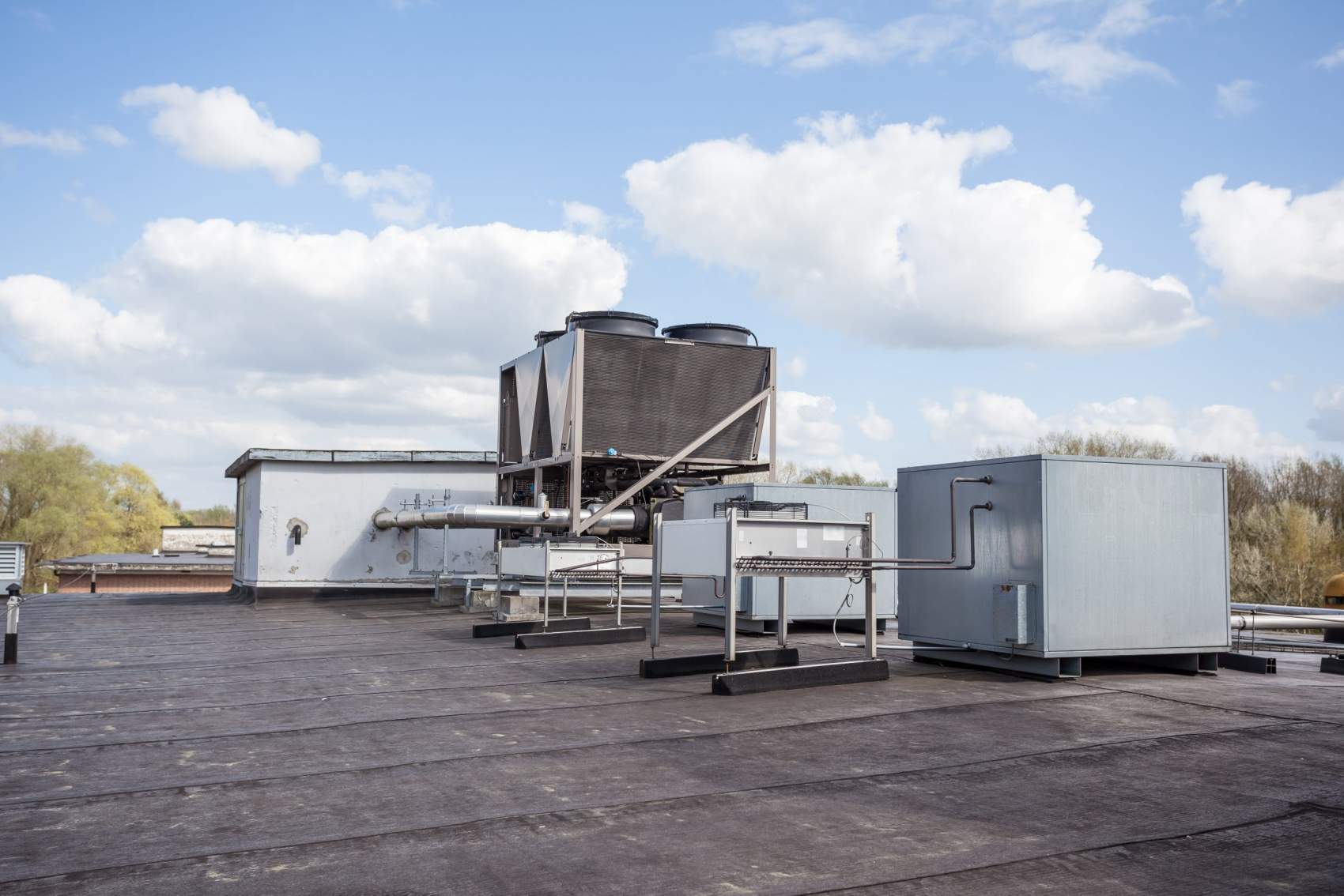 on an flat roof there cooling air conditioning